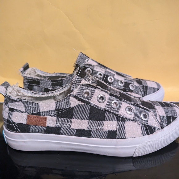 Women's Blowfish Malibu Plaid Checker  Sneakers Size 7 - Picture 1 of 10